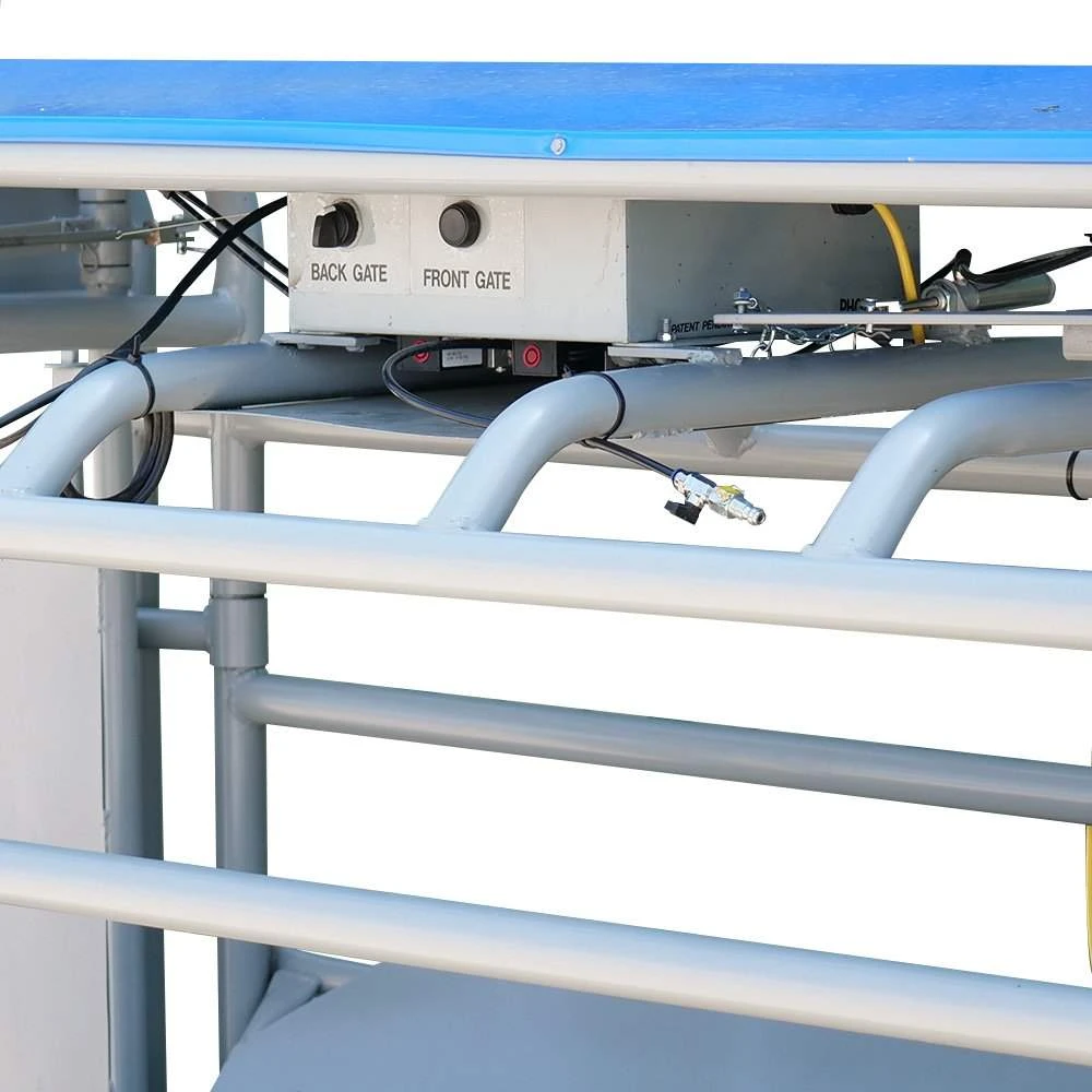 Quicksilver Quicksilver Fully Automatic Roping Chute - Image 3